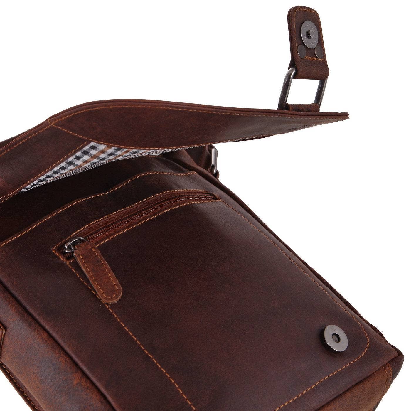 Greenwood Wax Pull-Up Leather Shoulder Bag